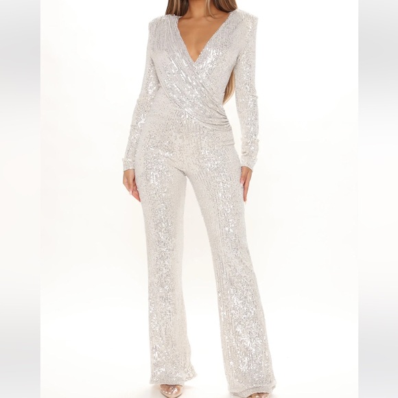 NWT!! Sequin Jumpsuit | Fashion Nova - Picture 1 of 6